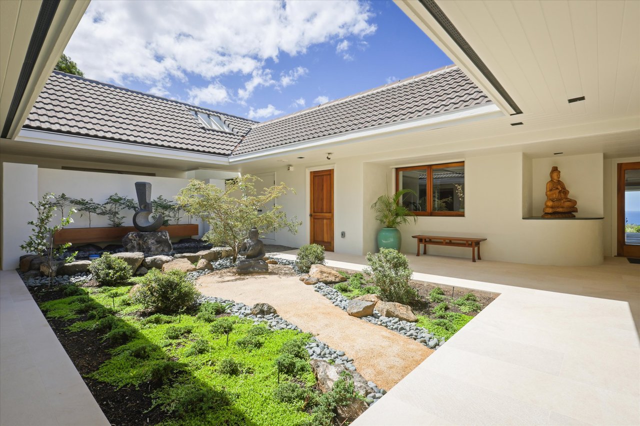 EXCEPTIONAL 5,456 SQ FT RESIDENCE - MAUNA KEA RESORT - $9,750,000 - RENOWNED KOHALA COAST BIG ISLAND