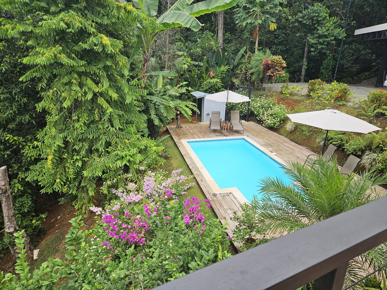 Beautiful sea view House Guesthouse and Pool in a gated Community close to awesome Beaches