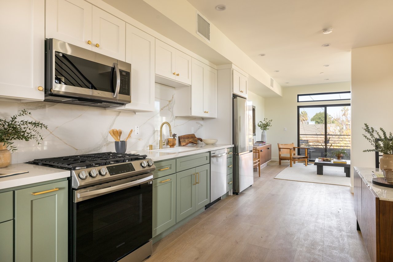 3810 S Verona Ct