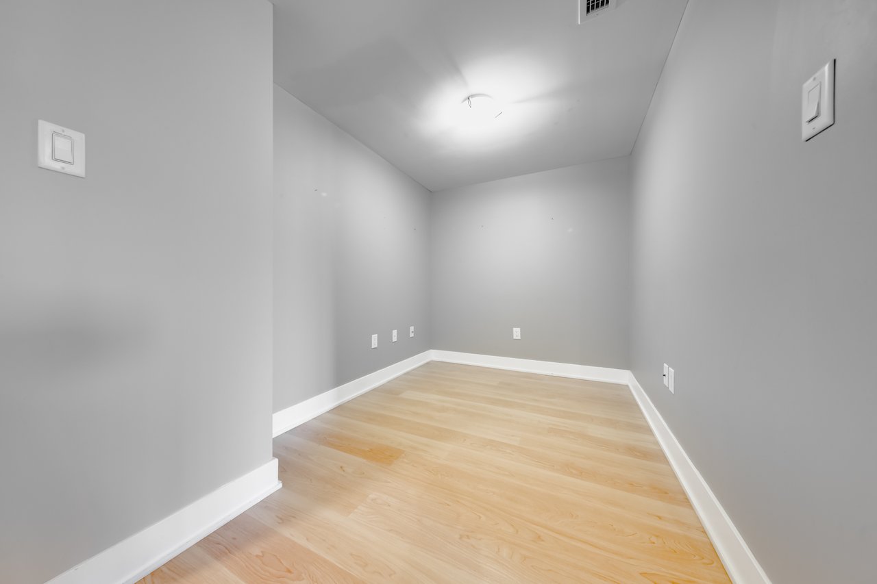 20 Blue Jays Way Unit 1705