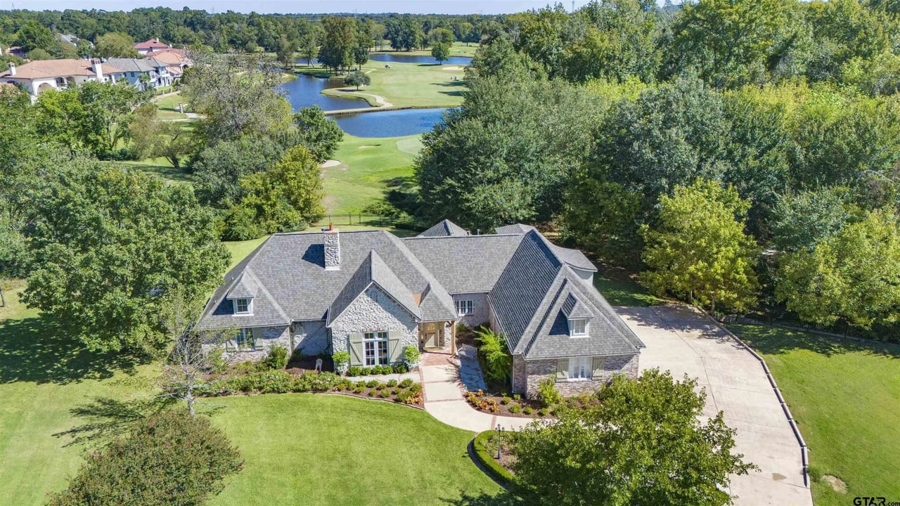 Luxury Home on Golf Course in Tyler, TX