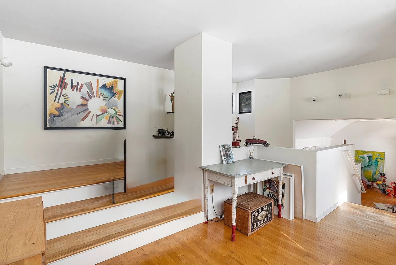 45 Blackwatch Ct