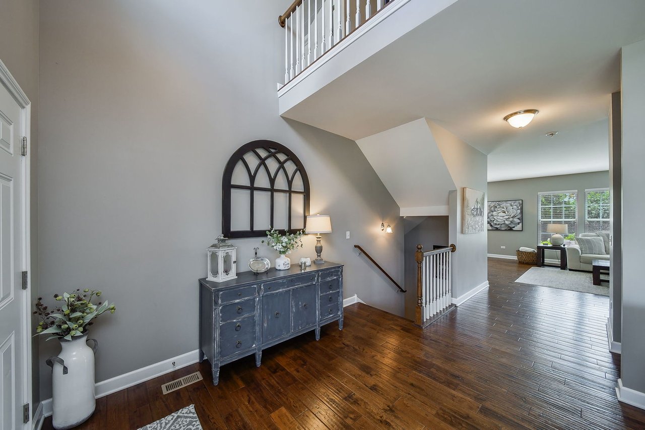 570 Amy Ln Wheaton IL | New Listing in Wheaton Real Estate | Joe Soto