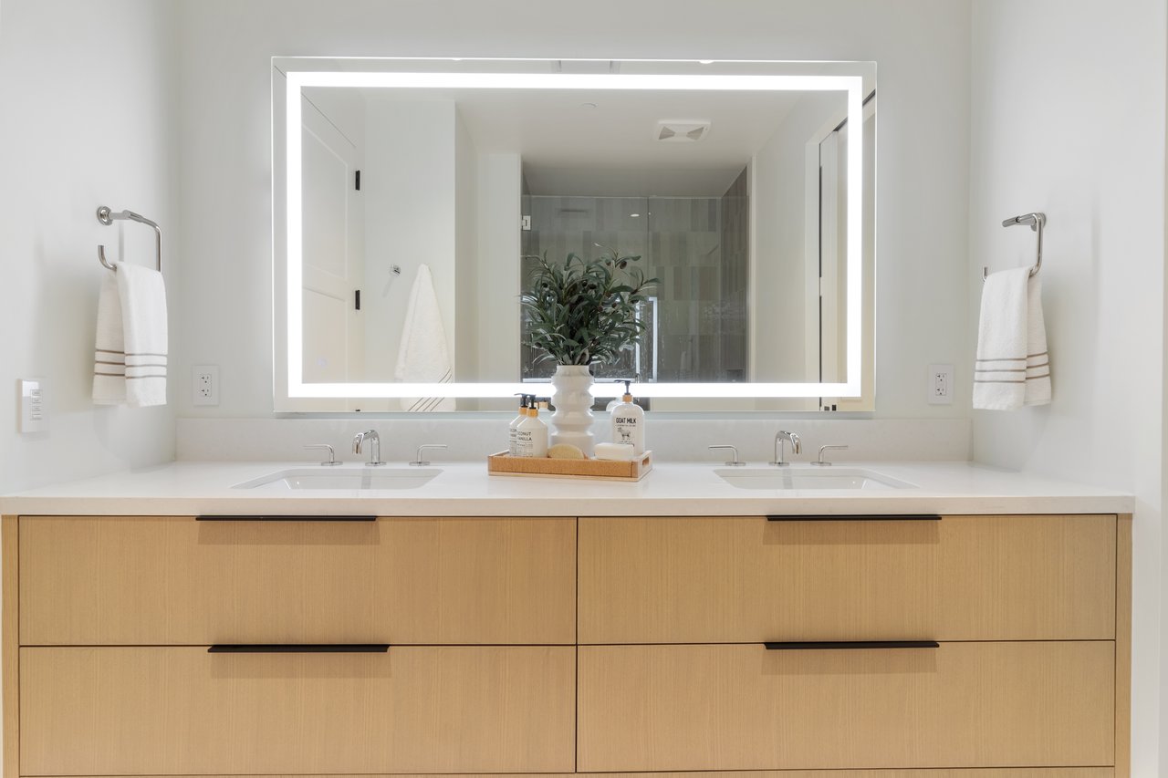 4849 N CAMELBACK RIDGE Drive B308