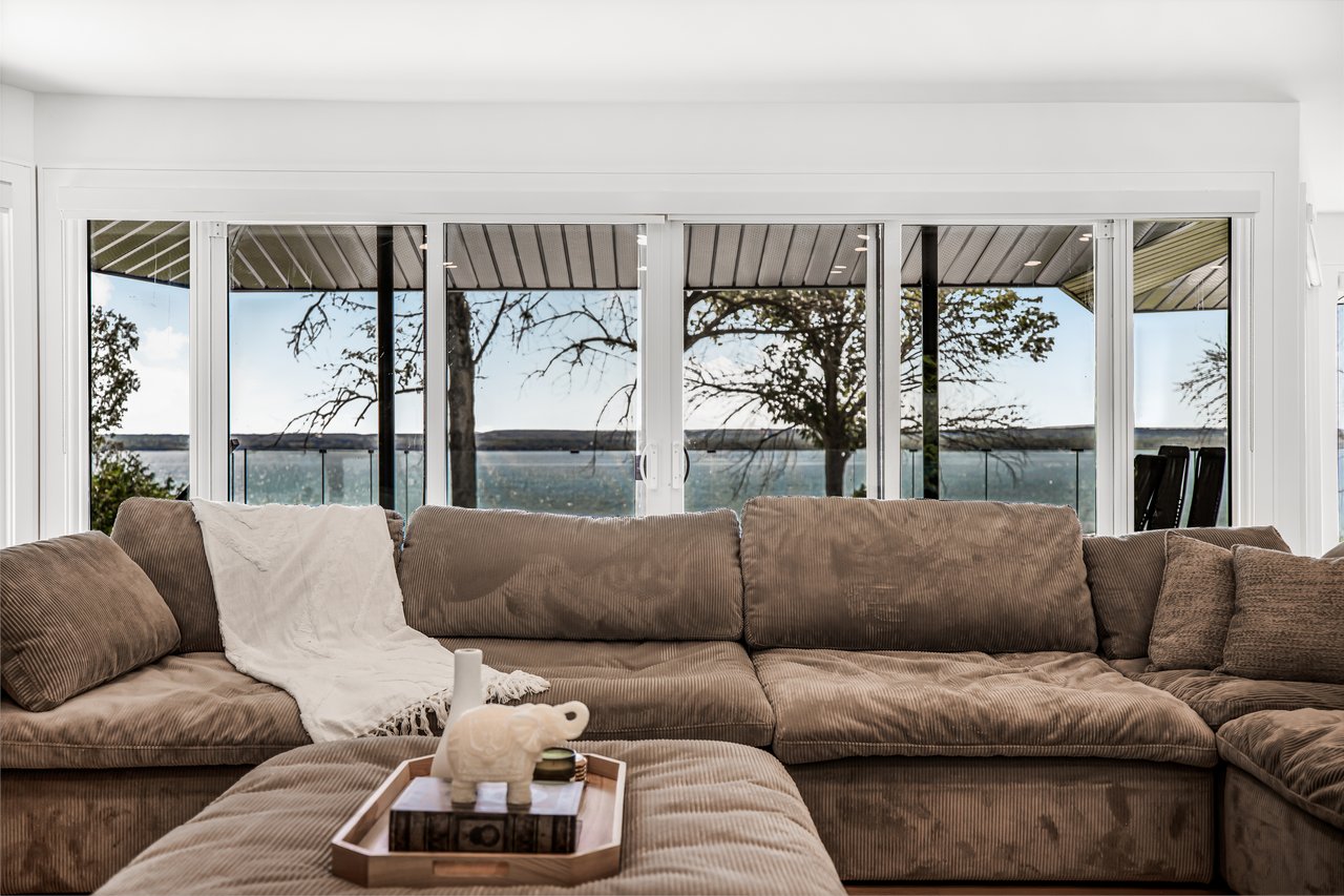 285 Balmy Beach Road