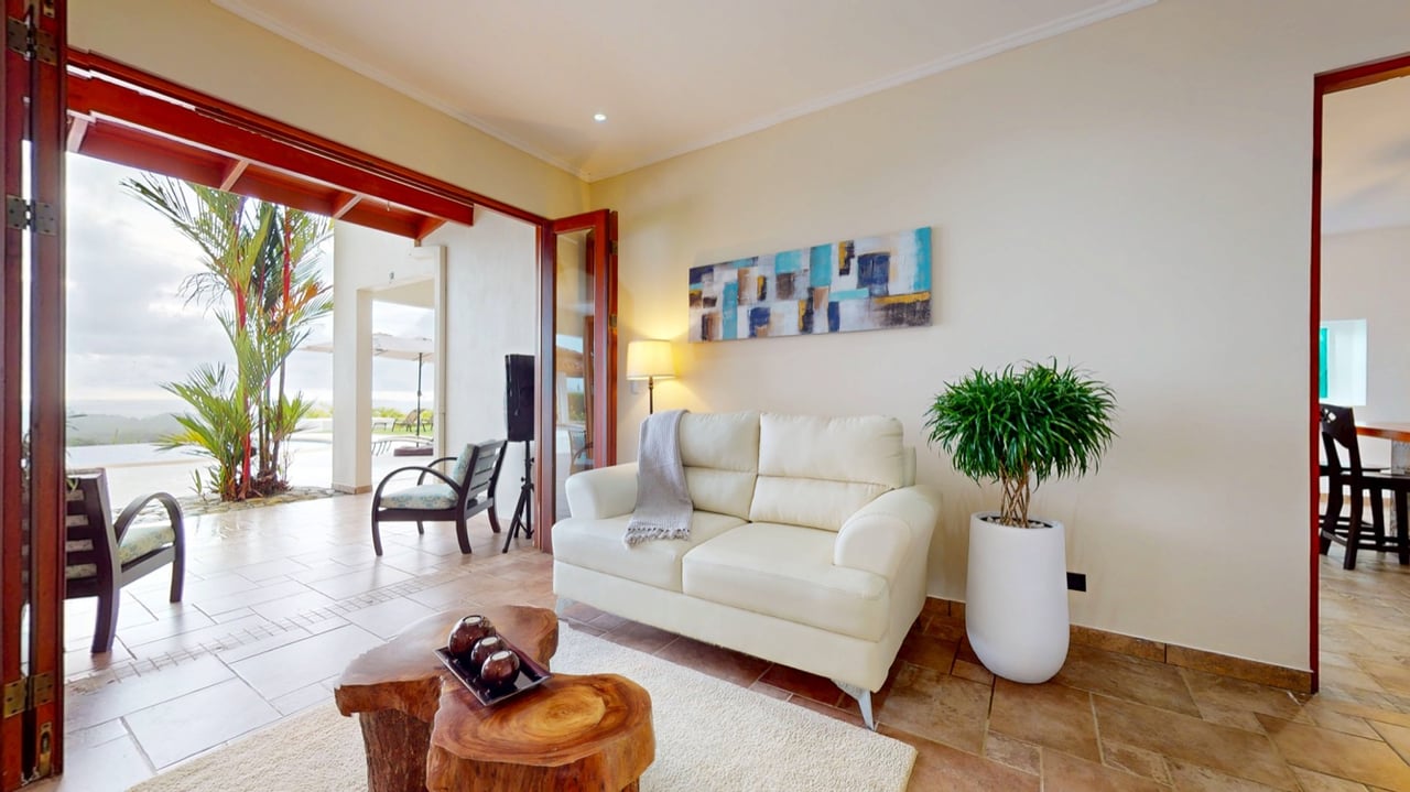 Ocean-View Luxury Home in Ojochal with Sunset Views and Retreat Potential