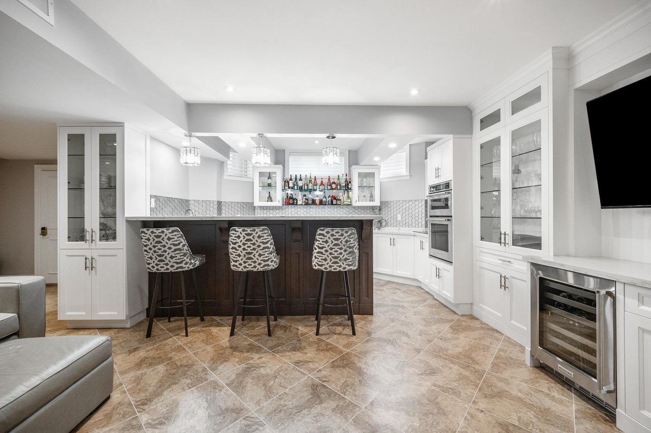 178 Grandvista Crescent