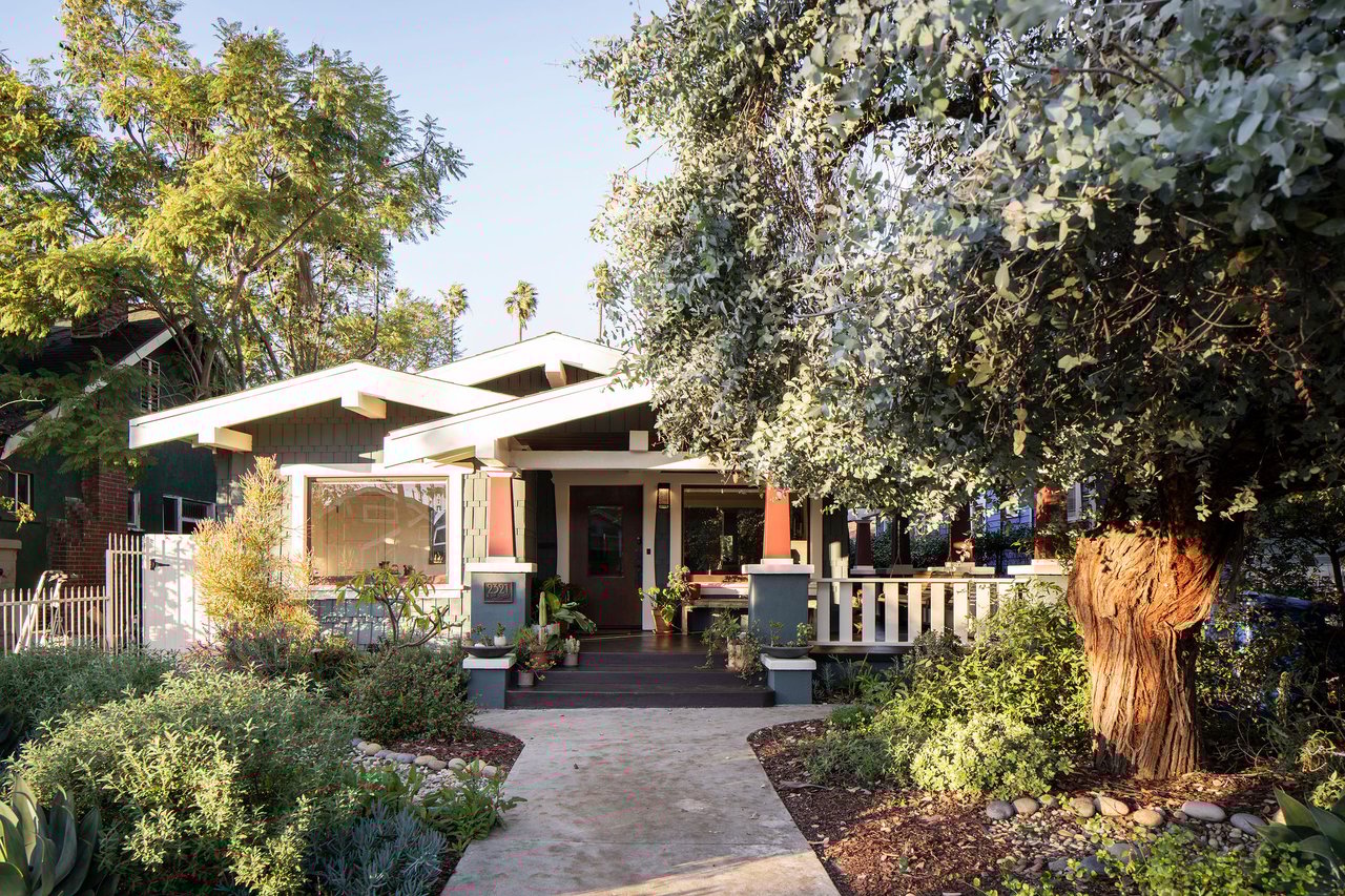 2321 W 31st St in Jefferson Park