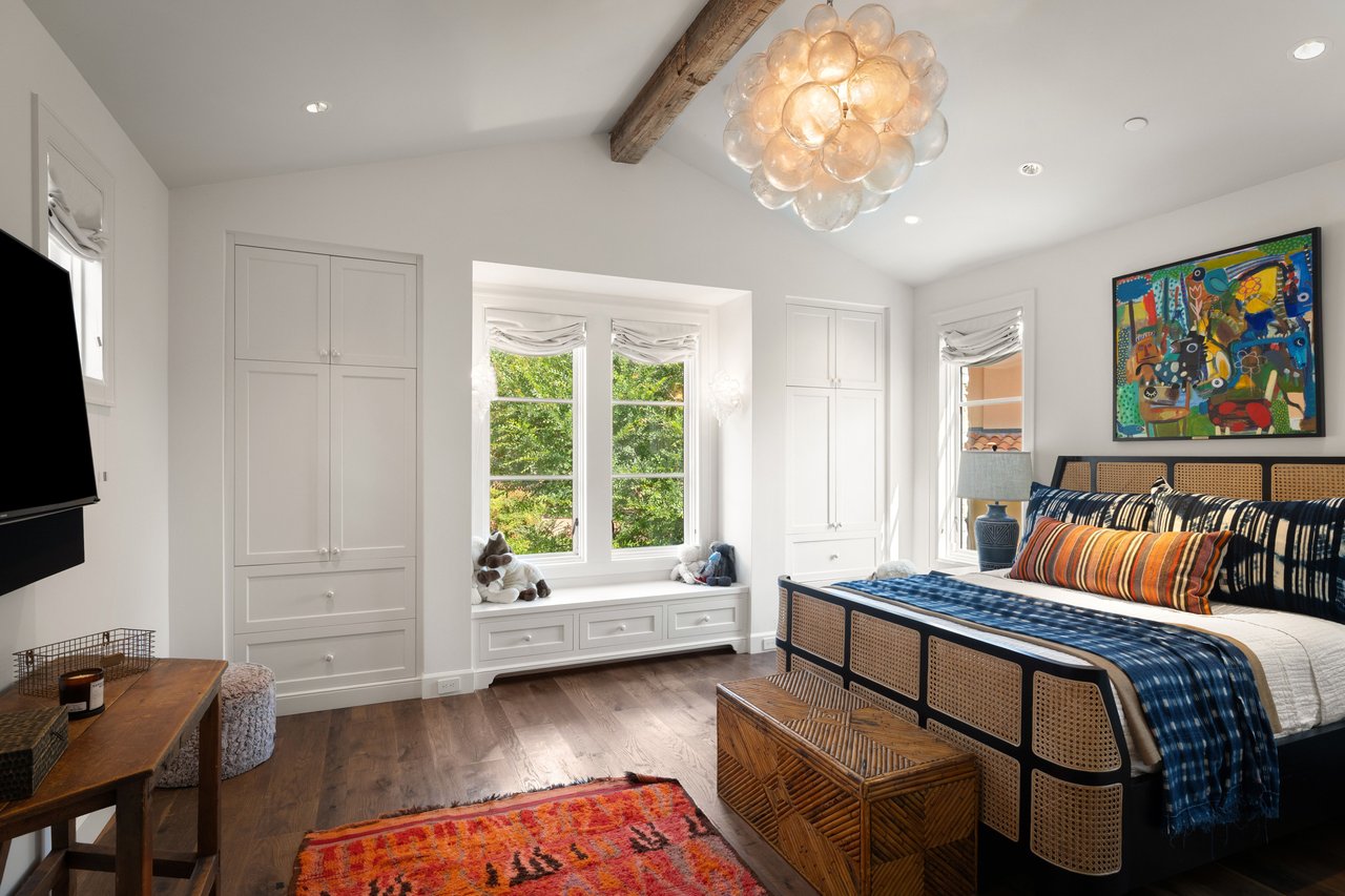 La Vita of Lake Austin in Westlake Hills
