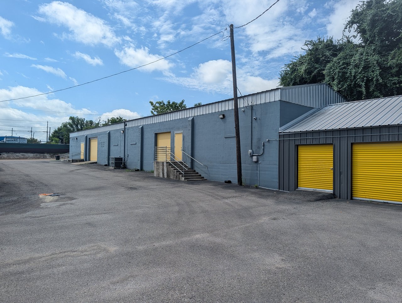 1811 Webster Ave & 423 S 18th St