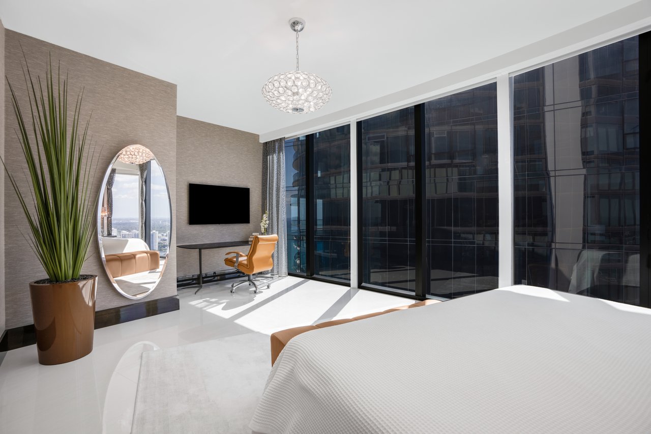 Porsche Tower, #5401