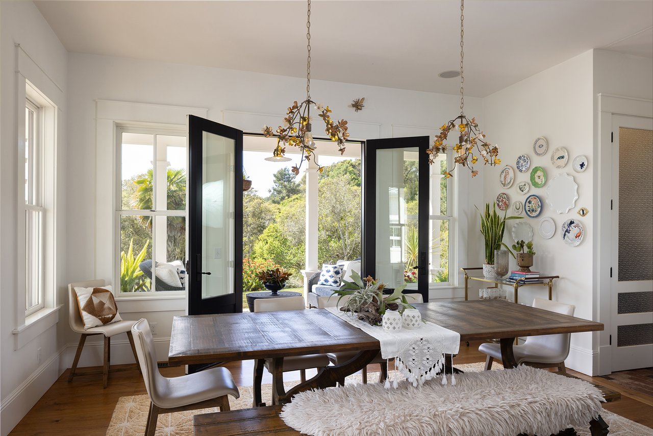 Honey Hill - 365 Race Horse Ln