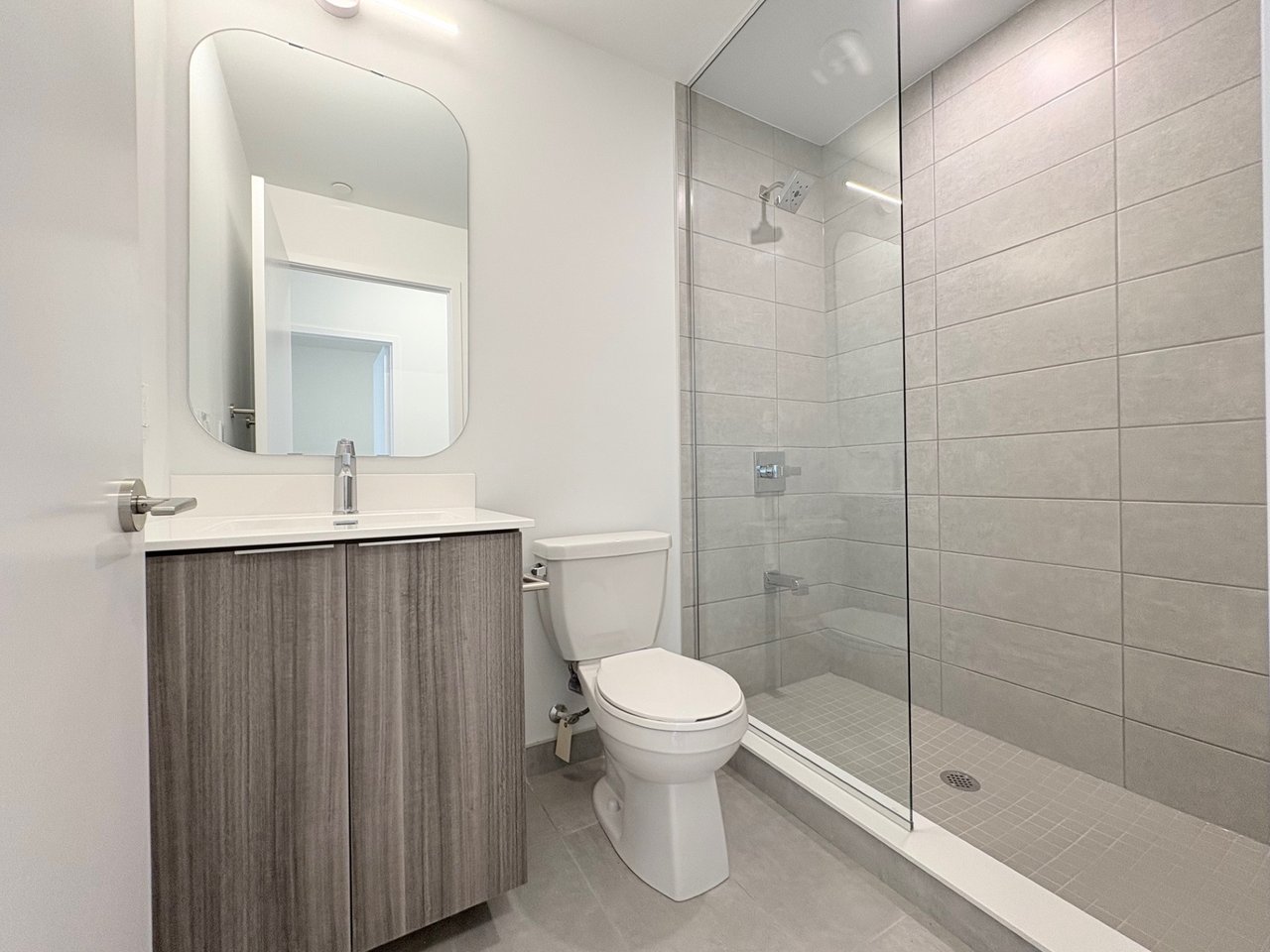 15 Richardson Street Unit: 1025