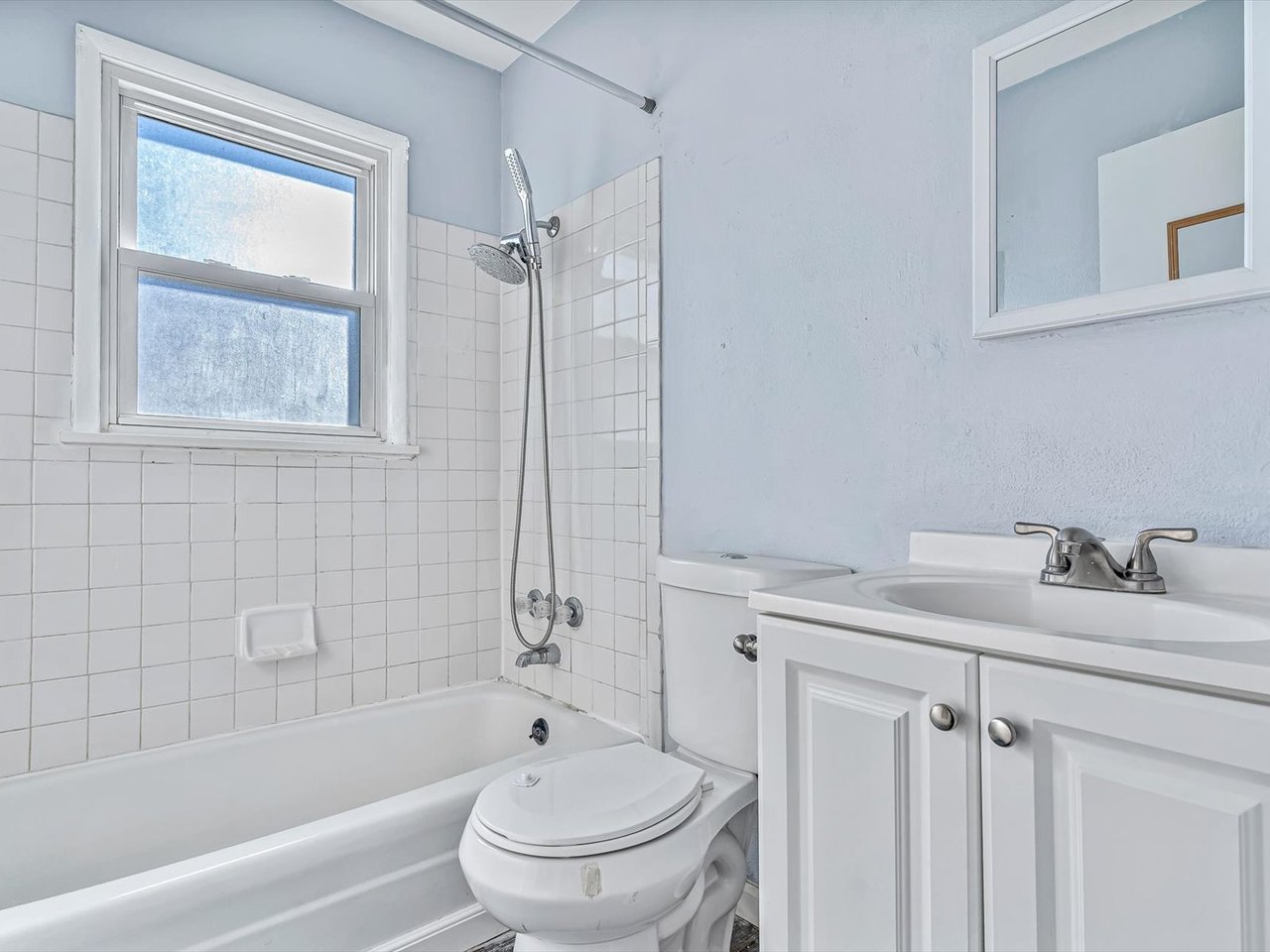 Prime Fairview Heights Triplex – Live for Less or Boost Your Cash Flow!