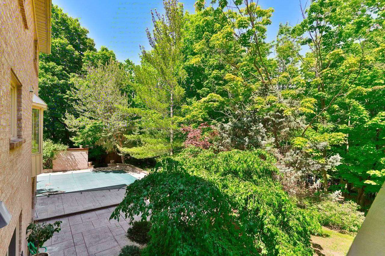 Winterberry Estates Landmark