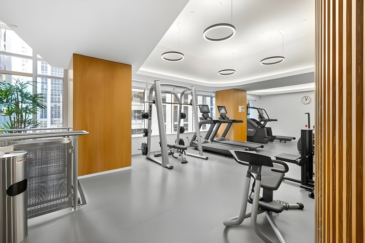 MUSEUM TOWER, 15 West 53rd Street, #40E