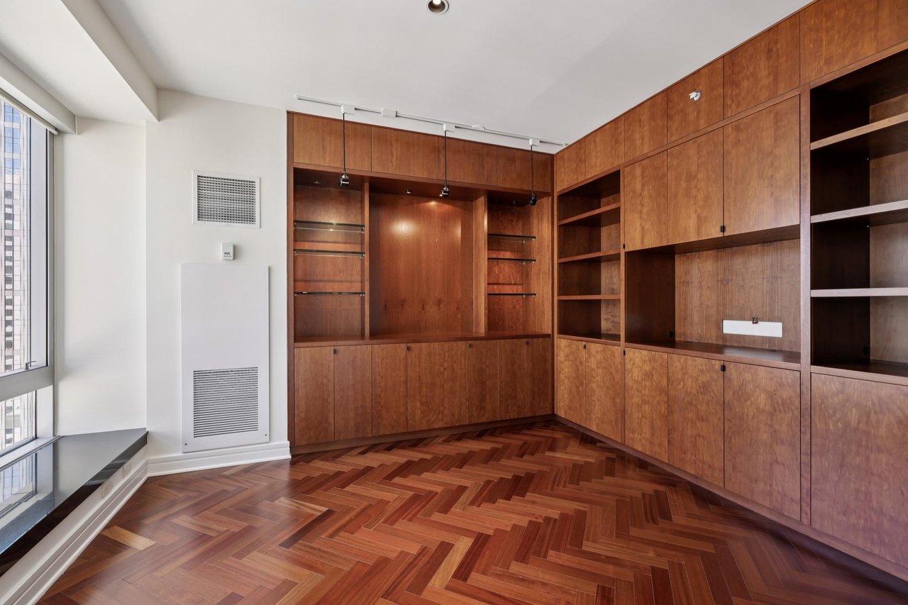 765 Market St, #27D