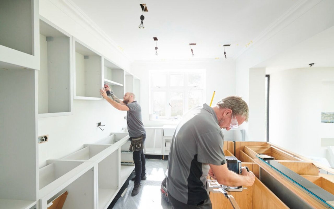 Instantly Boost Your House’s Value With These 11 Home Improvement Projects