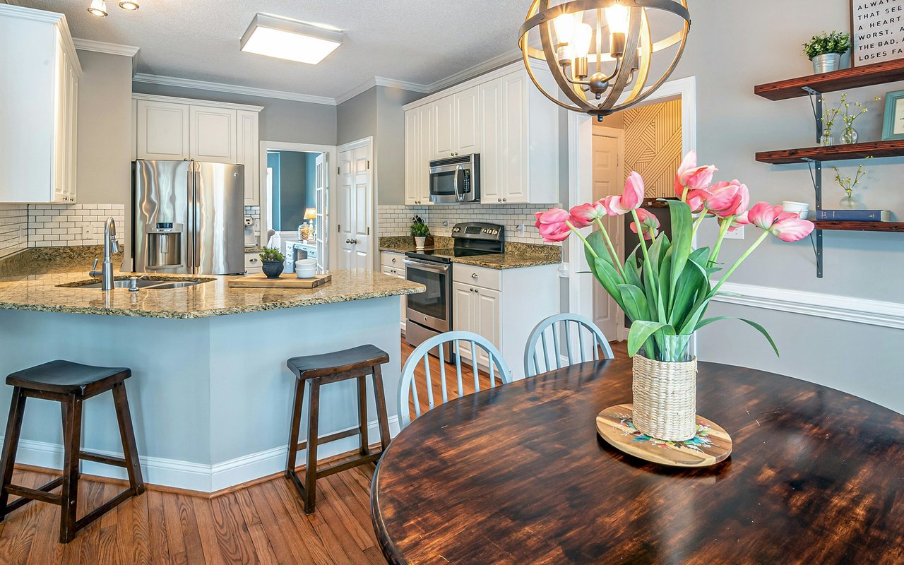 Pricing Your Home Right in Spring 2025: What You Need to Know