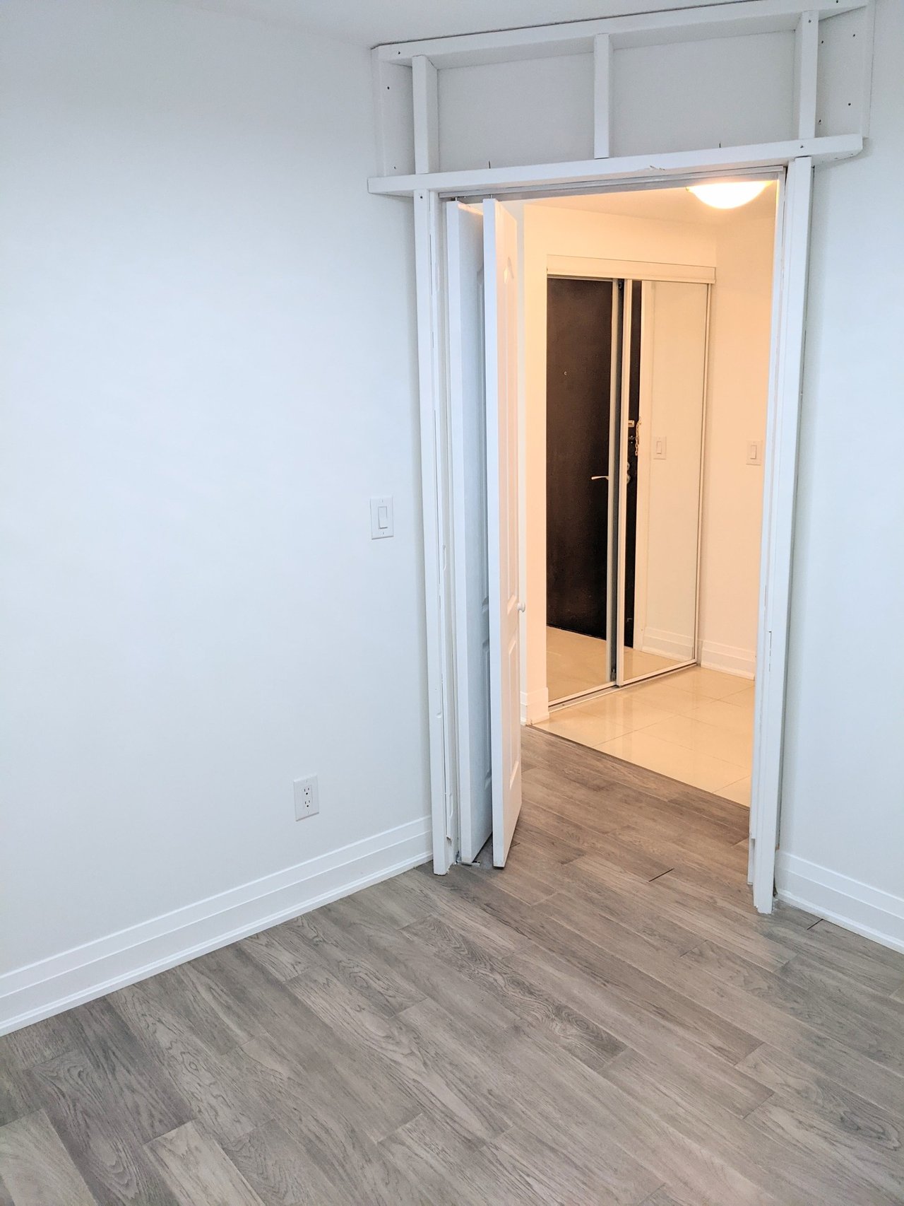 30 North Park Road #807