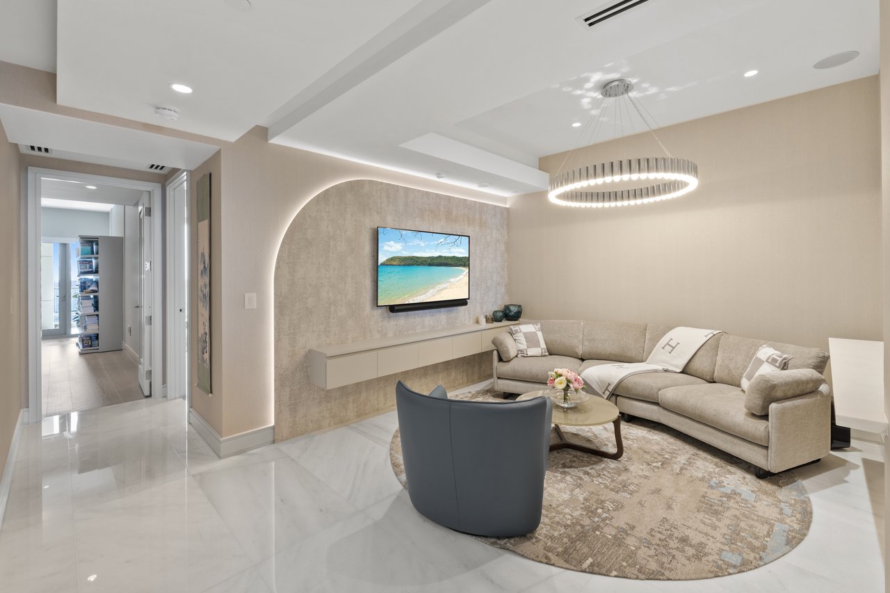 17901 Collins Ave # 3003