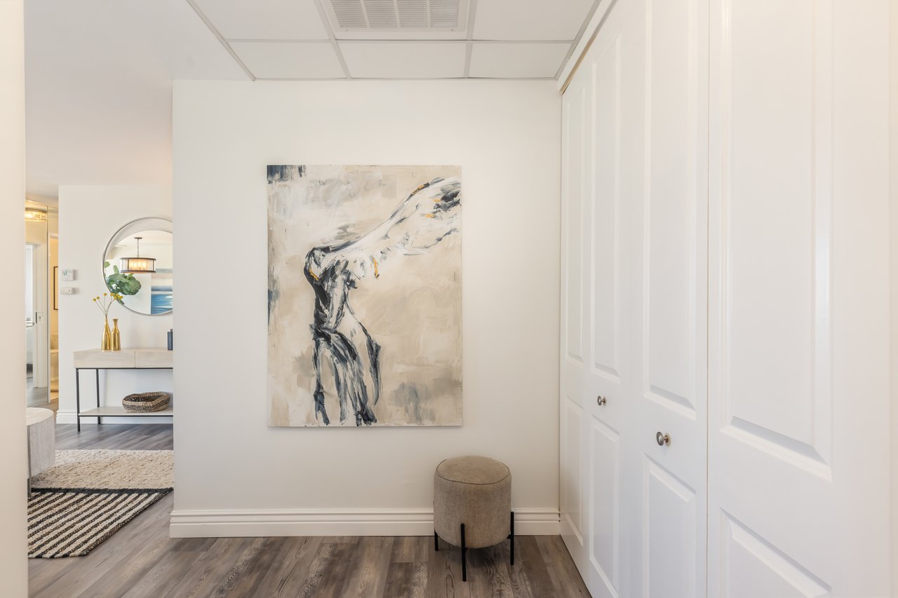 10751 Wilshire Blvd #702, Westwood