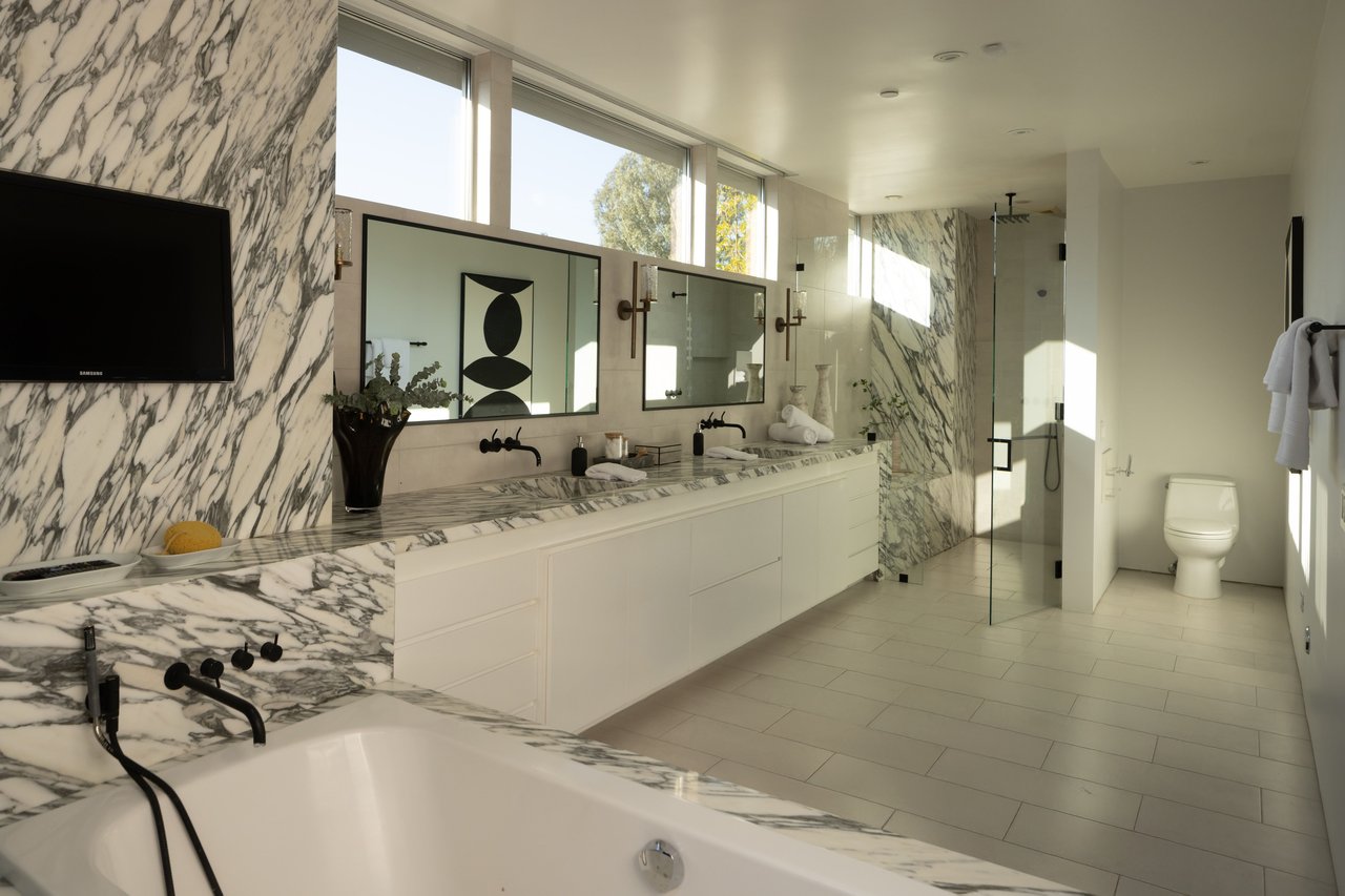 1166 Angelo Dr, Beverly Hills 