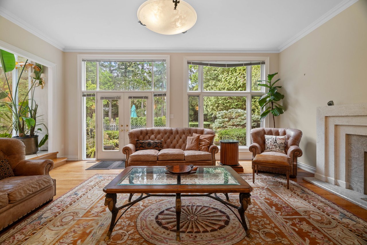 Neoclassical Residence