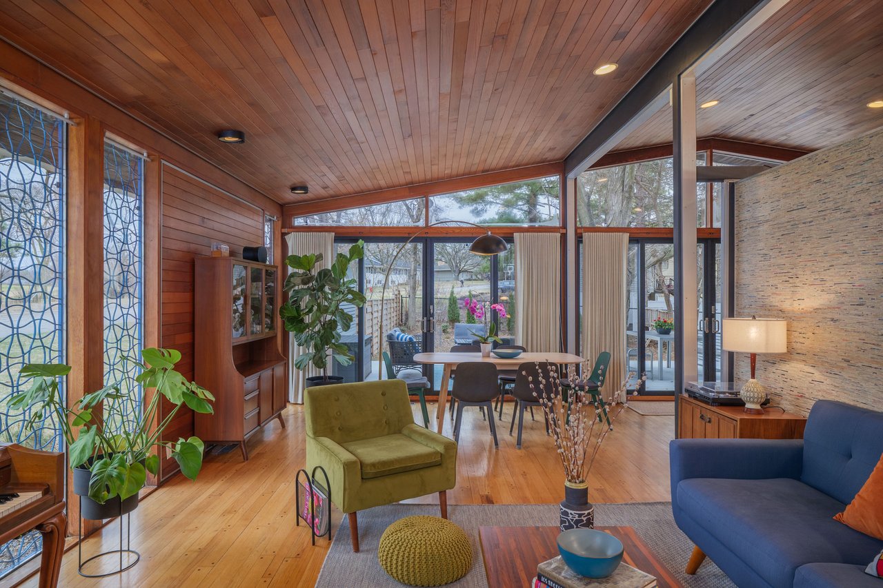 A Truly Tare MCM Gem!