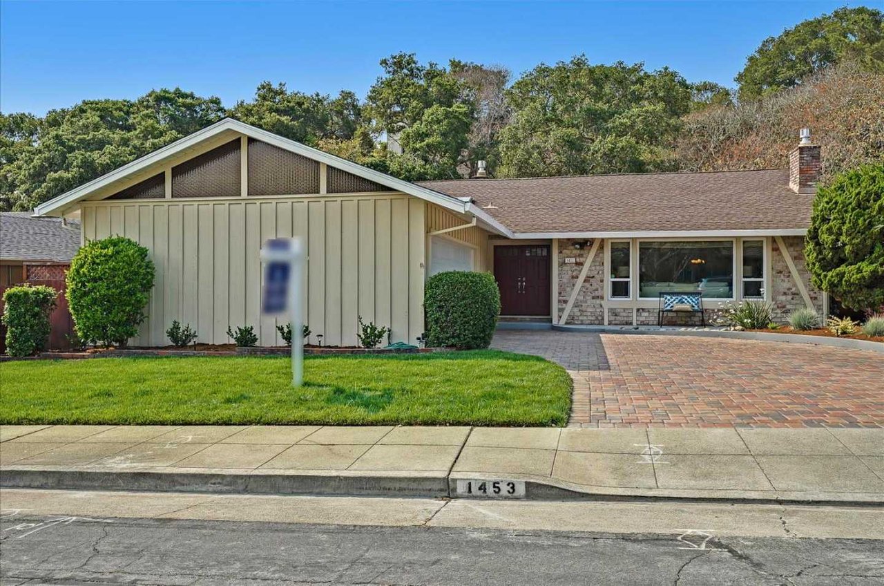 1453 Woodberry AVE