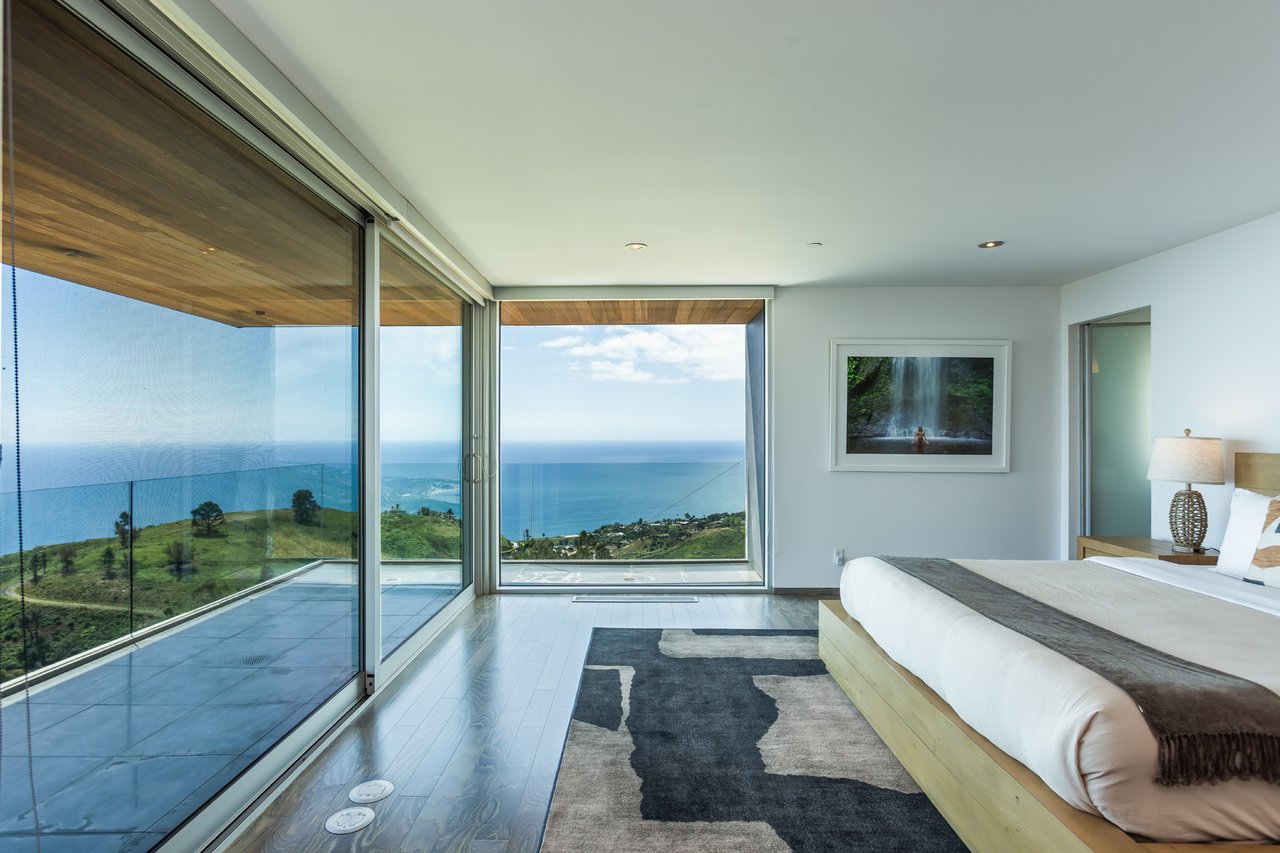 Casa Azure by Oraklus