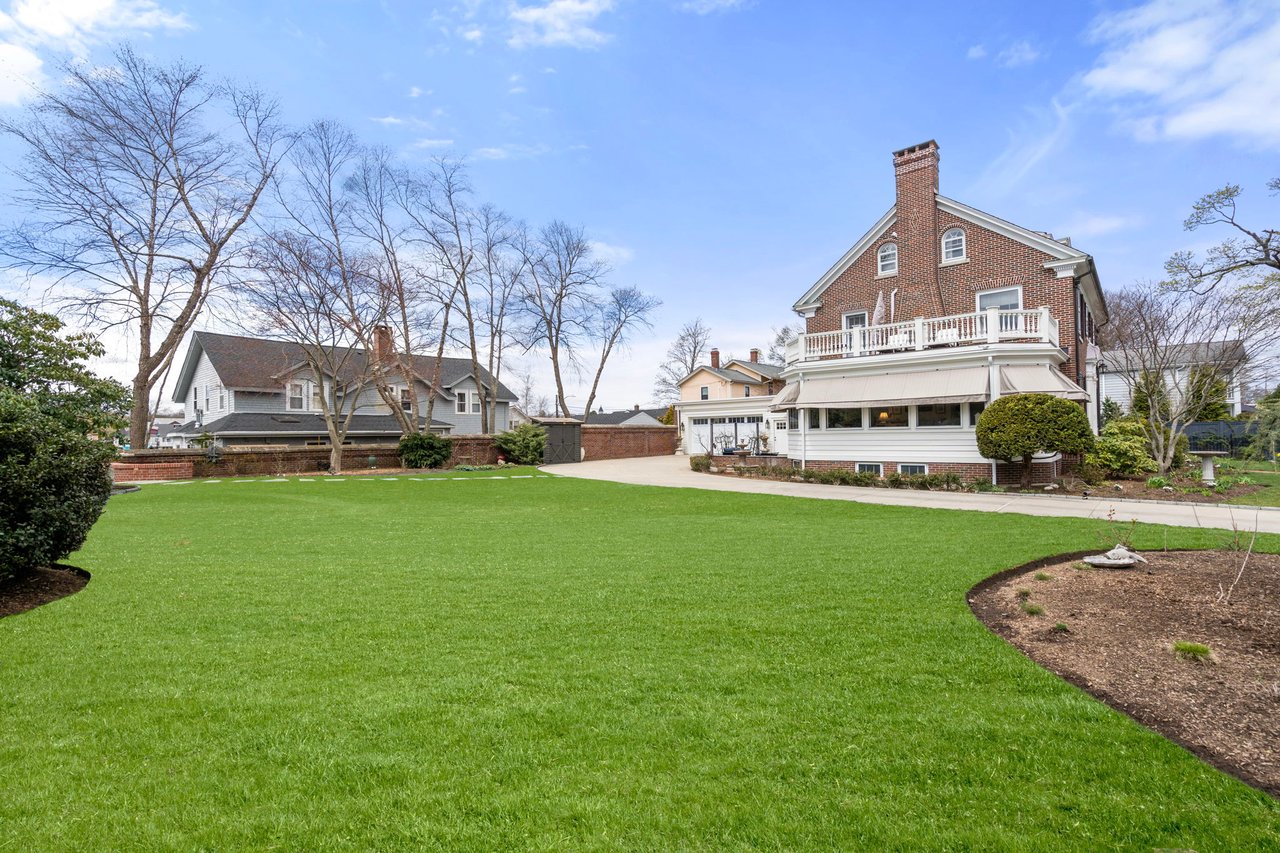 25 Seaview Avenue