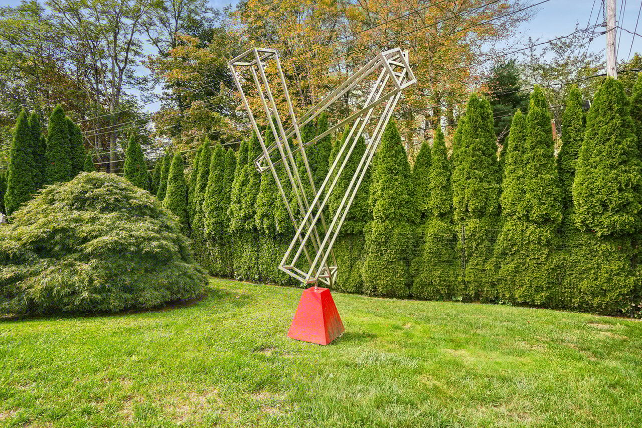 333 Hook Road