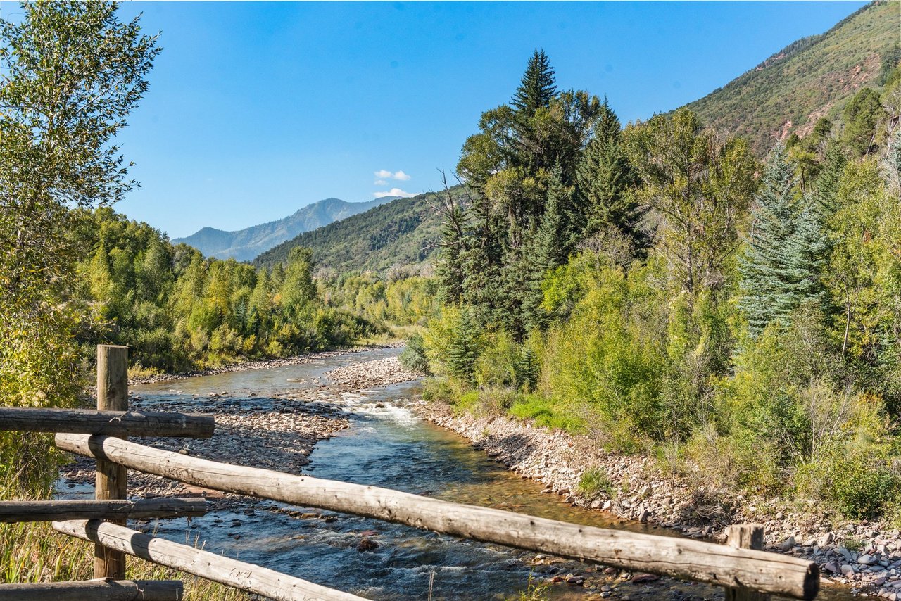 A Hidden Gem Along the Crystal River
