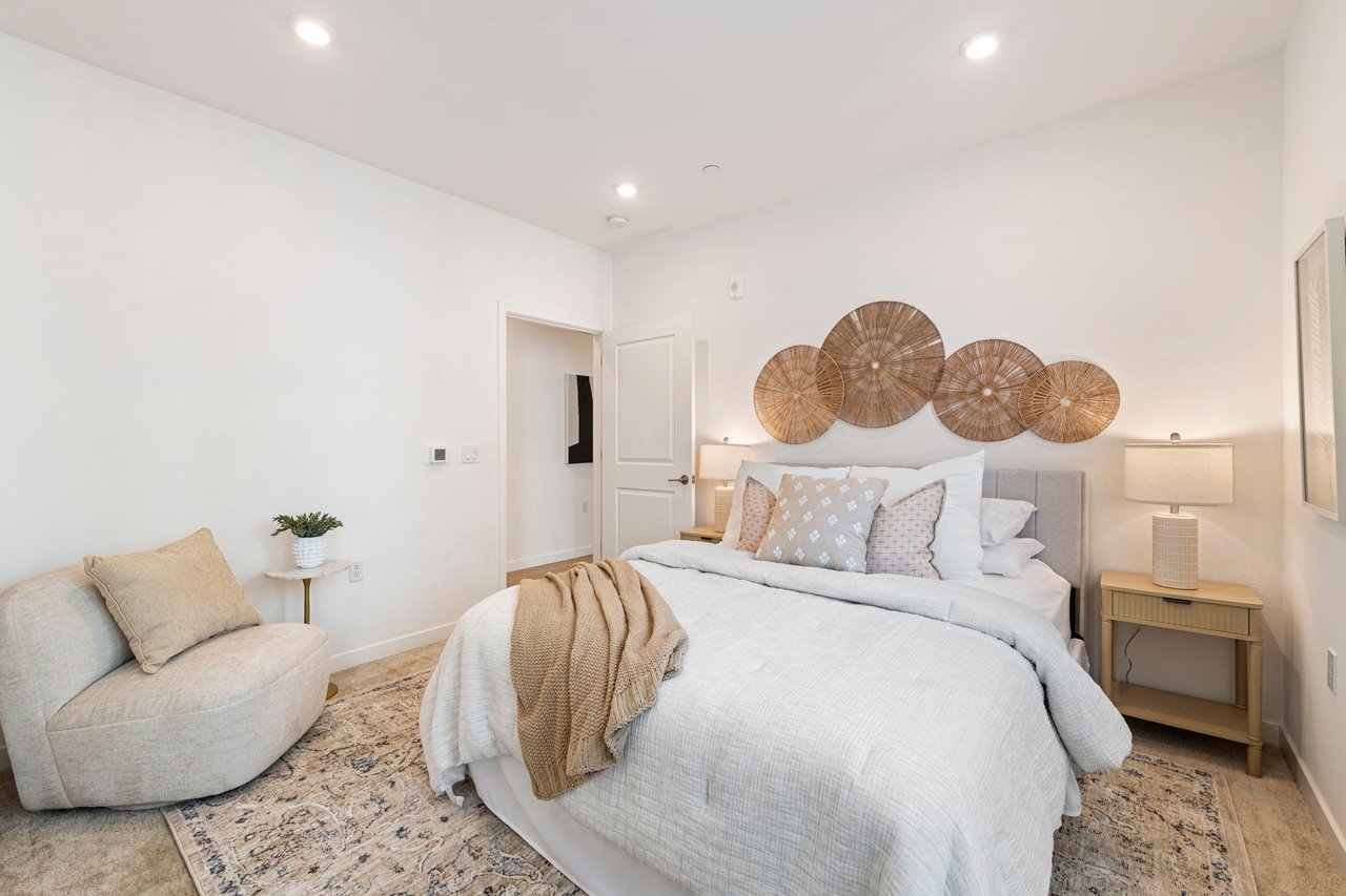 5690 Metrose Ct #302