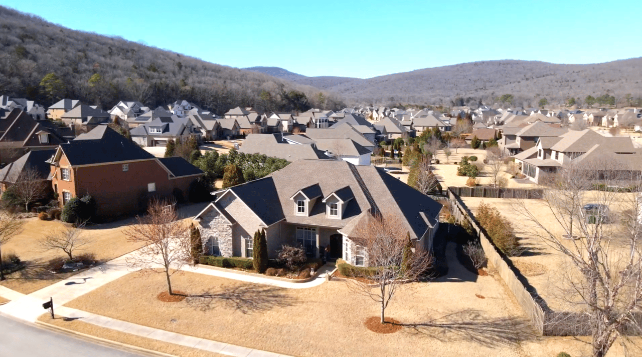 4 Vine Grove Way, Gurley, AL 35748