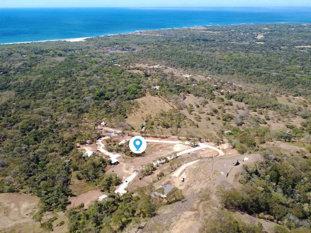 Pochote Hills Lot #9 | Prime Gated Homesite Minutes from Playa Avellanas