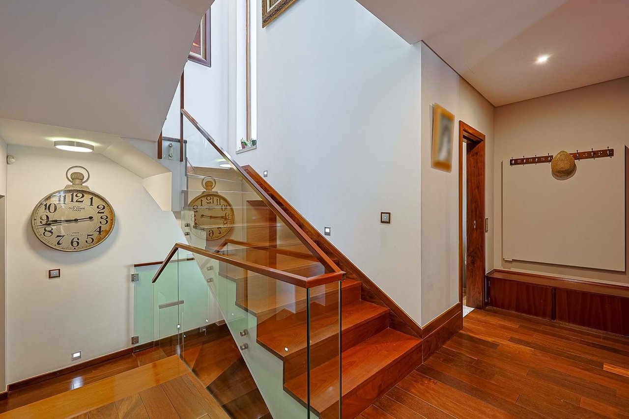 Trophy 5+2 Bedrooms Villa in Gandarinha,  Cascais’ Crown Jewel of Discrete Luxury and Sustainability