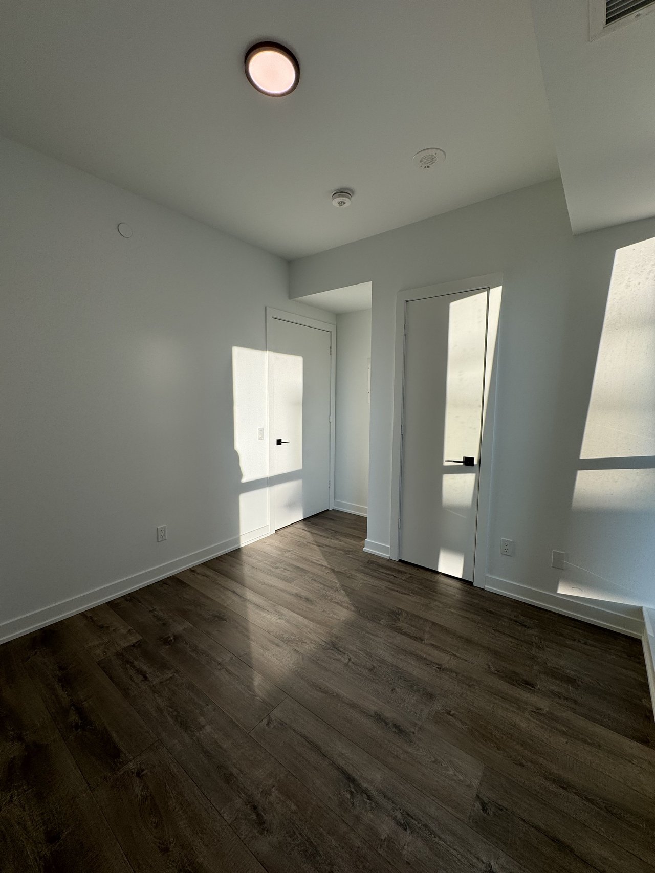 327 King Street W 3204, Toronto, ON