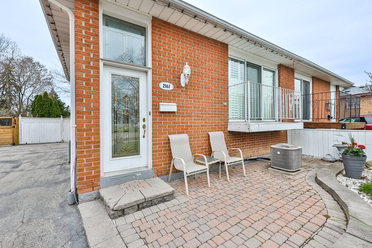 2167 Stir Cres