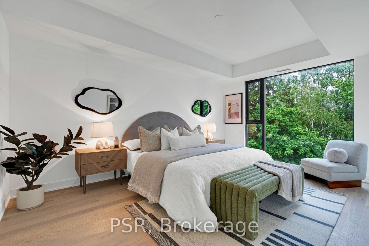 KEEWATIN PARK RESIDENCES 