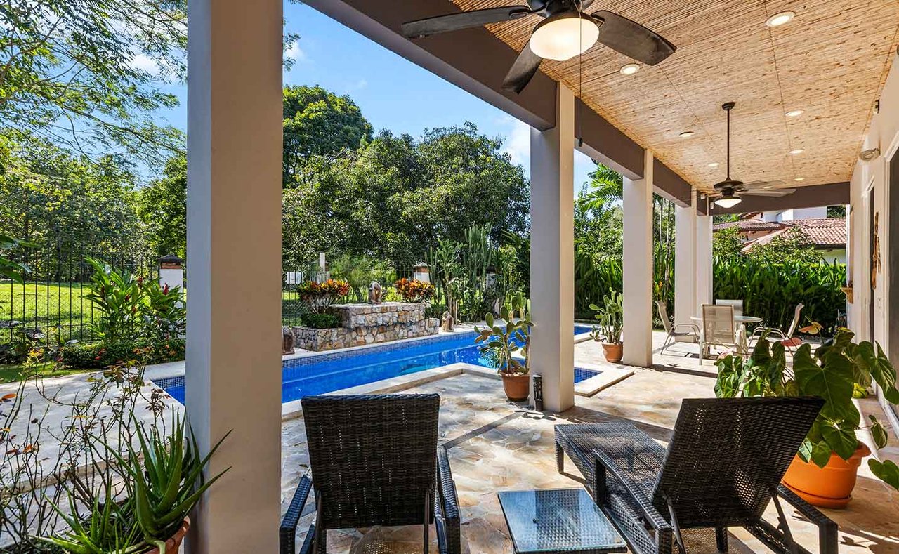 Private Luxury Estate Near Los Sueños Resort & Marina -La Estancia 