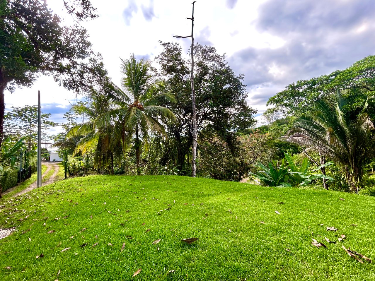 Brand-New 2BR/2BT in Playa Hermosa – 5 Minutes to the Beach | Priced to Sell