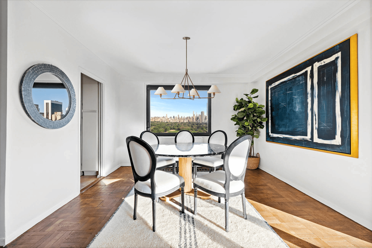 10 West 66th Street Unit: 28F