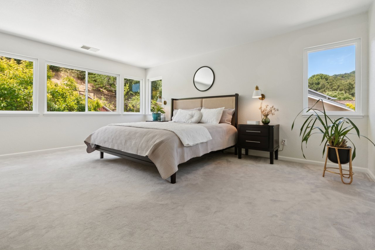 219 Butterfield Dr