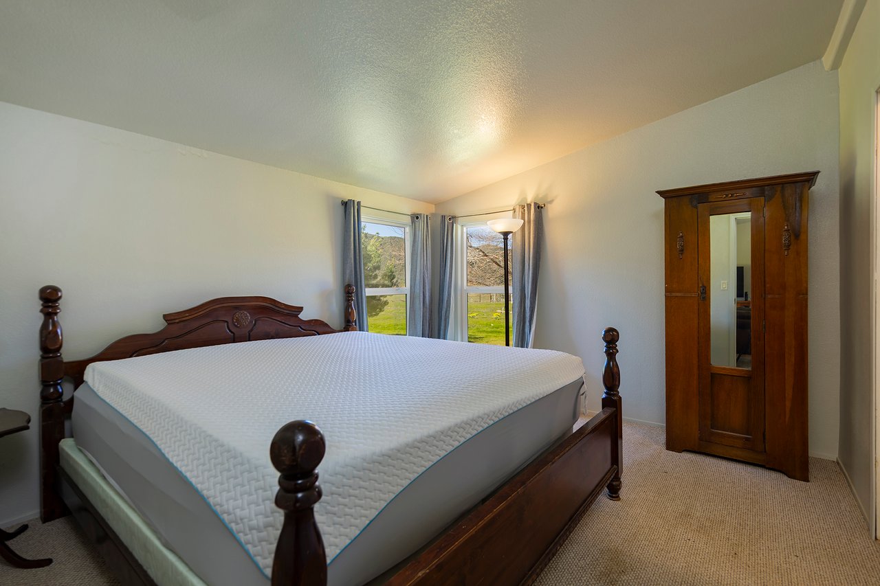 40 Acres Private Off-Grid Property