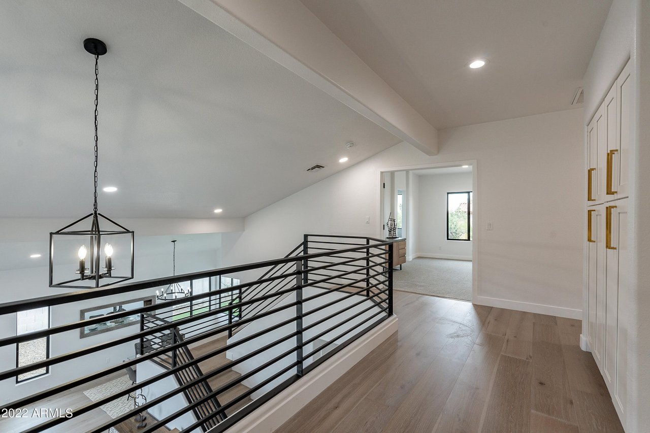 5347 E Michelle Dr