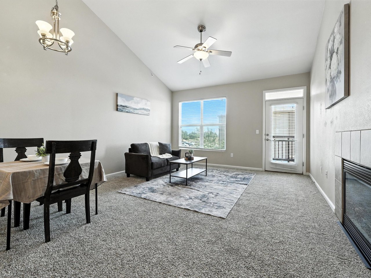 605 Cougar Bluff Point 210