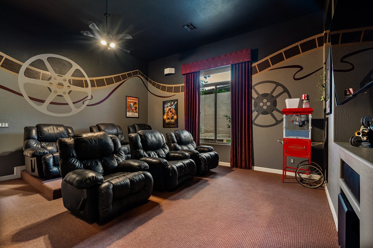 9657 E PEREGRINE Place