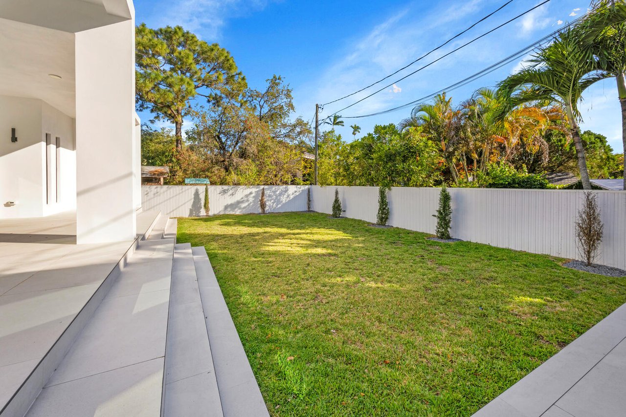 Modern New Construction in Miami Springs